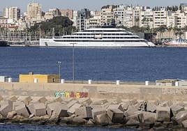 Un crucero llega al Puerto de Cartagena a principios de este mes de noviembre.