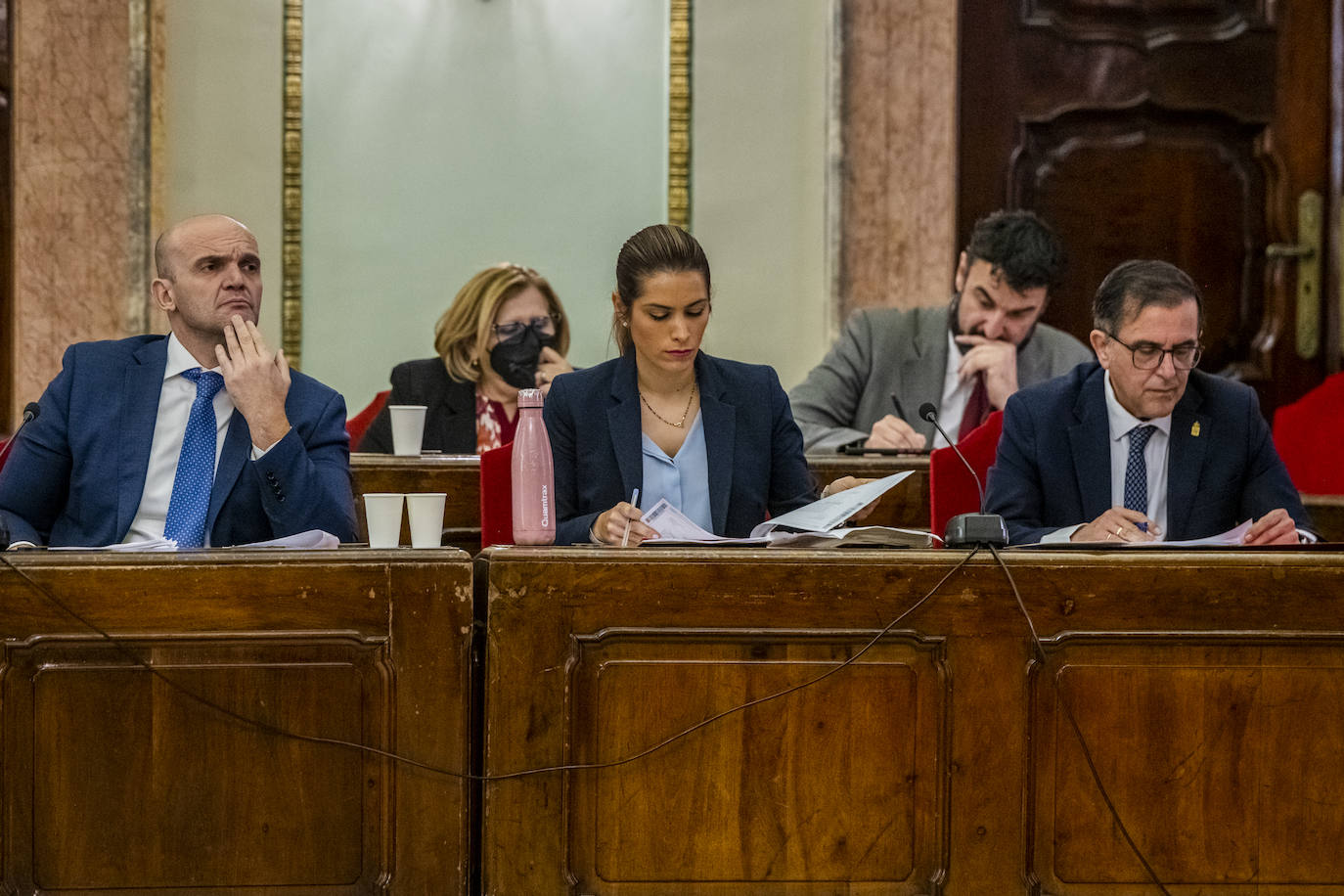 El Pleno del Ayuntamiento de Murcia, en imágenes