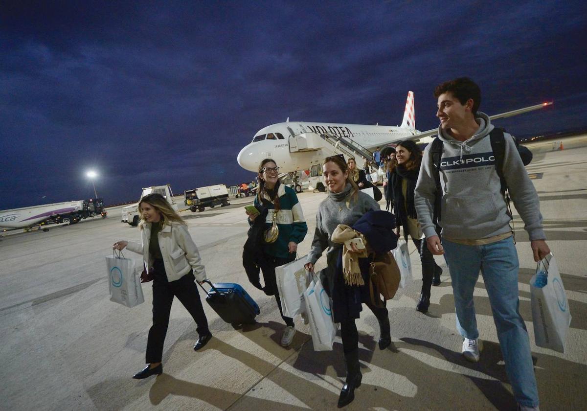 El vuelo entre Madrid y Murcia, en imágenes