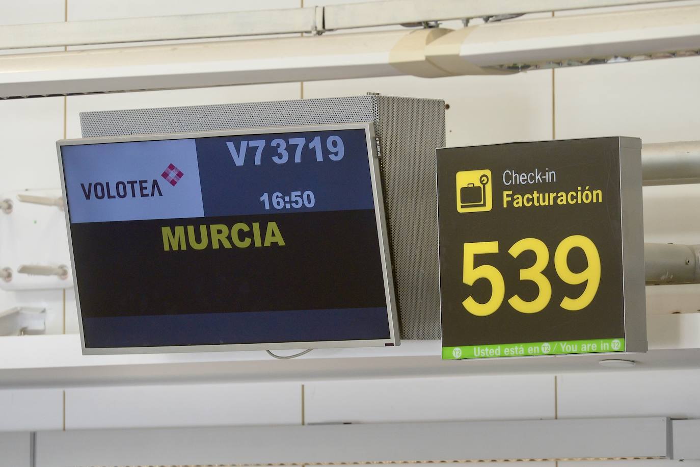 El vuelo entre Madrid y Murcia, en imágenes