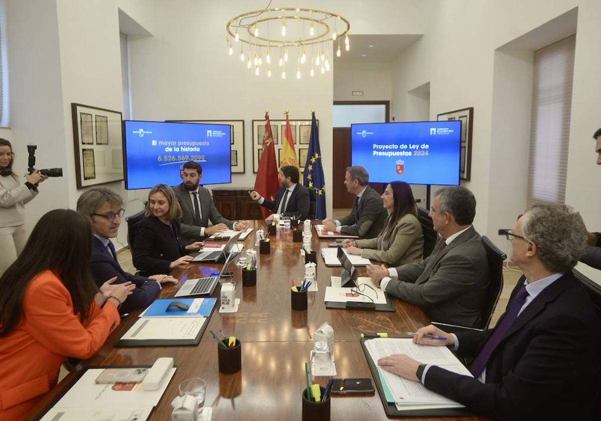 Reunión extraordinaria del Consejo de Gobierno el pasado martes para la aprobación de los Presupuestos.