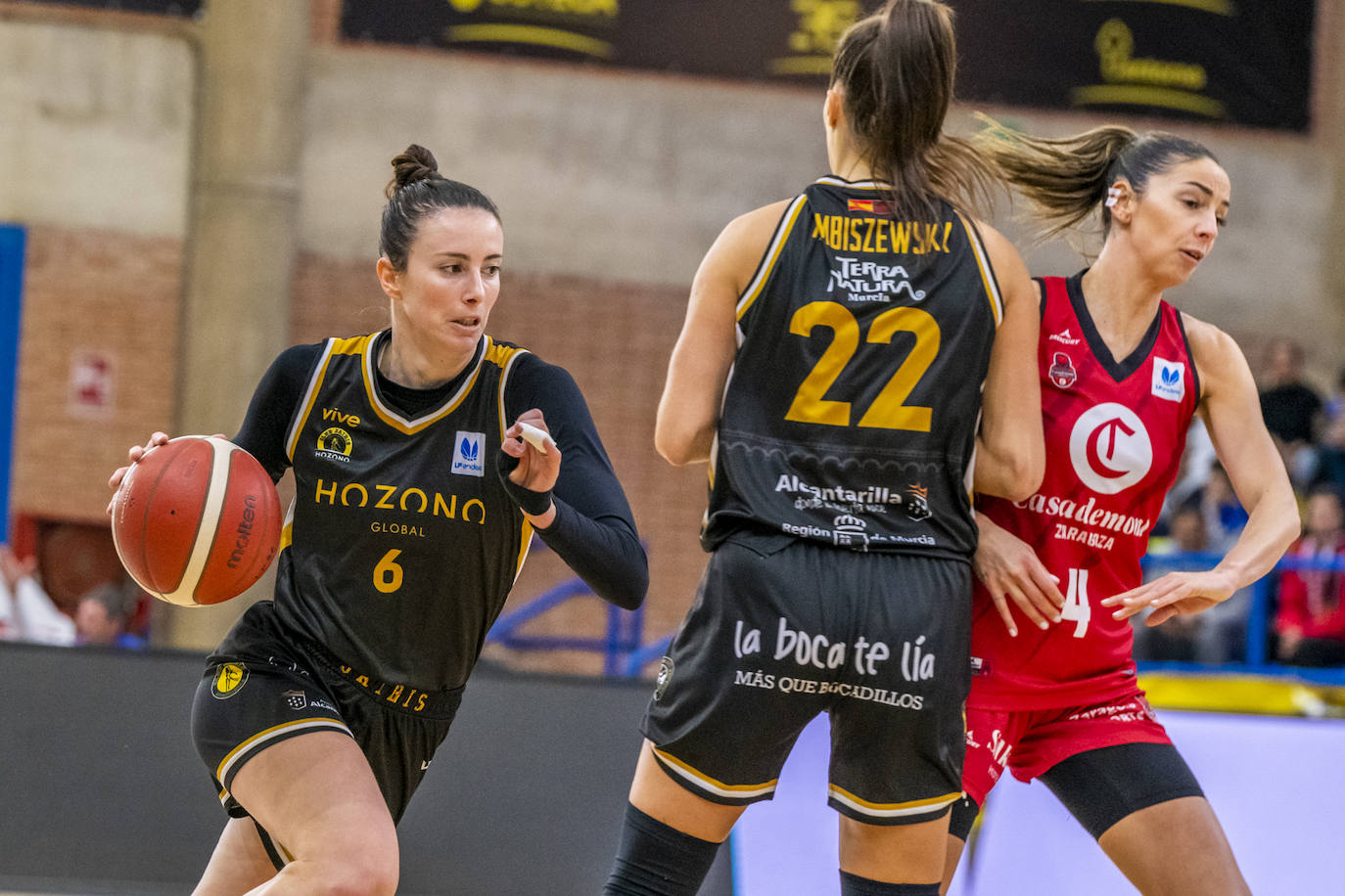 El partido entre el Jairis y el Casademont Zaragoza, en imágenes