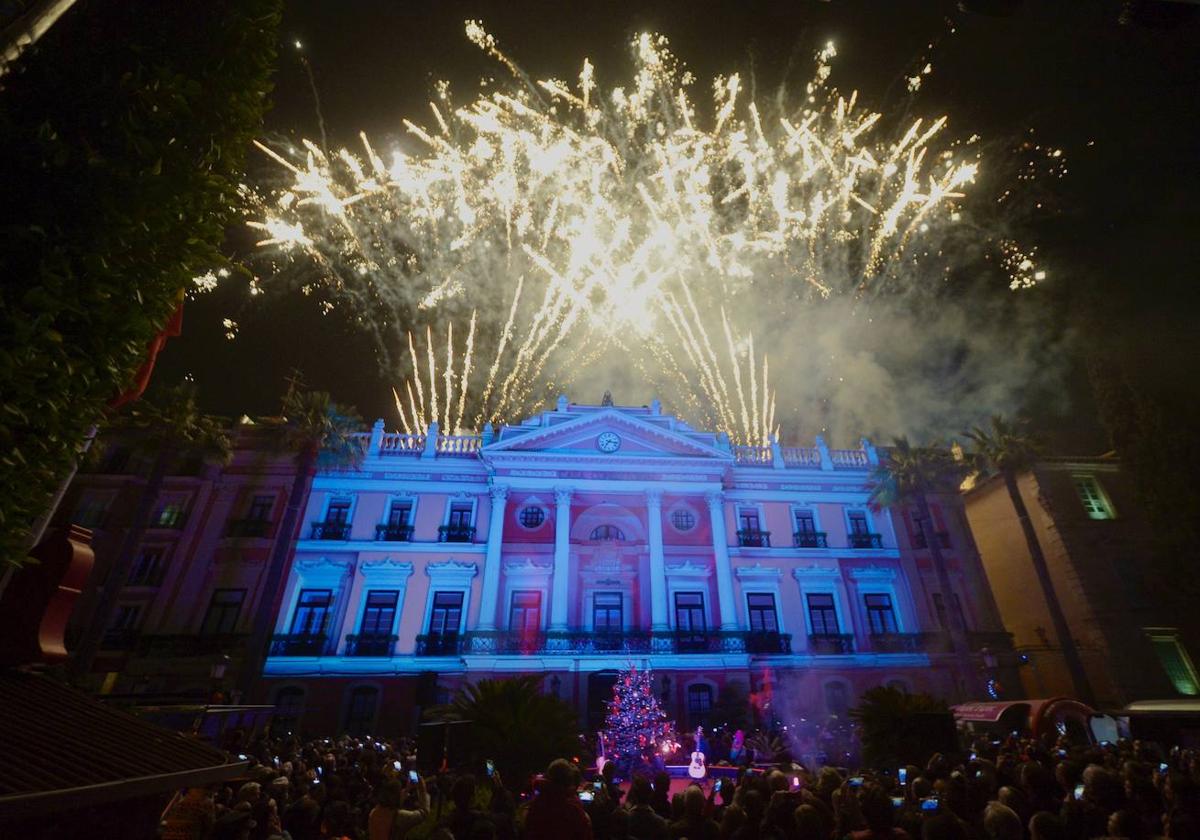 La inauguración del mercadillo de Navidad de Murcia, en imágenes