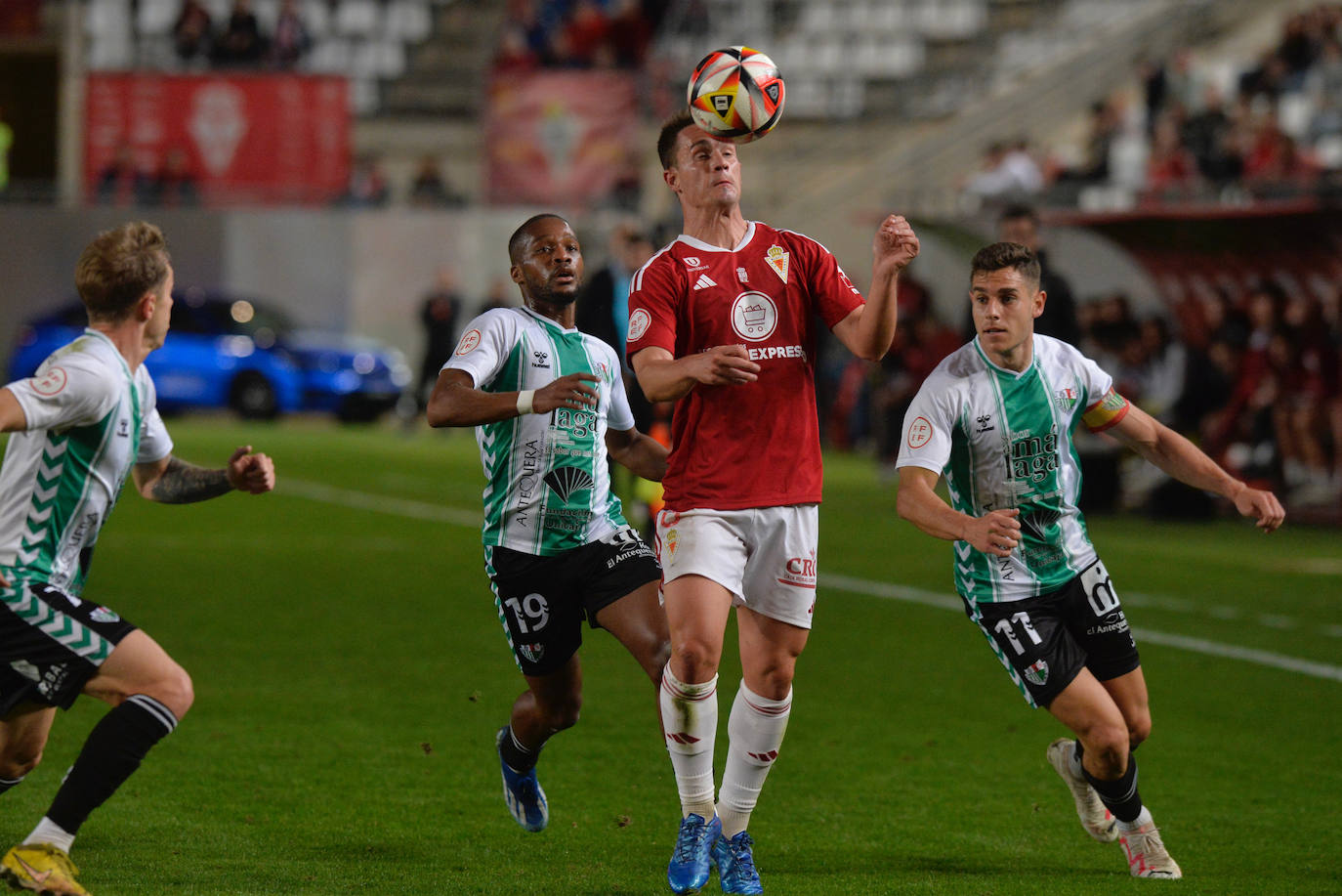 La derrota del Real Murcia frente al Antequera, en imágenes