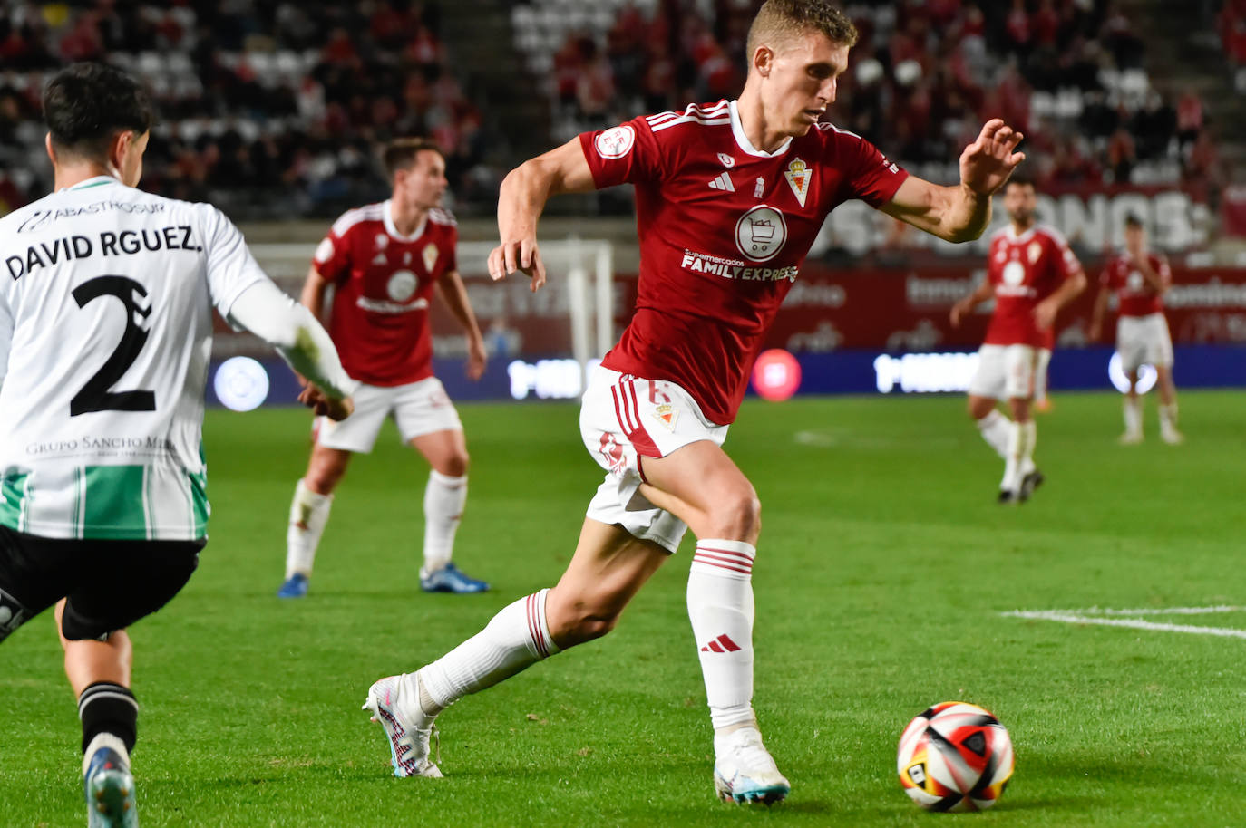 La derrota del Real Murcia frente al Antequera, en imágenes