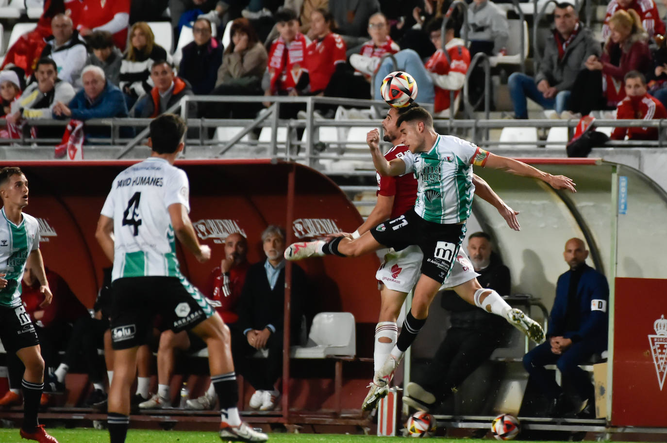 La derrota del Real Murcia frente al Antequera, en imágenes