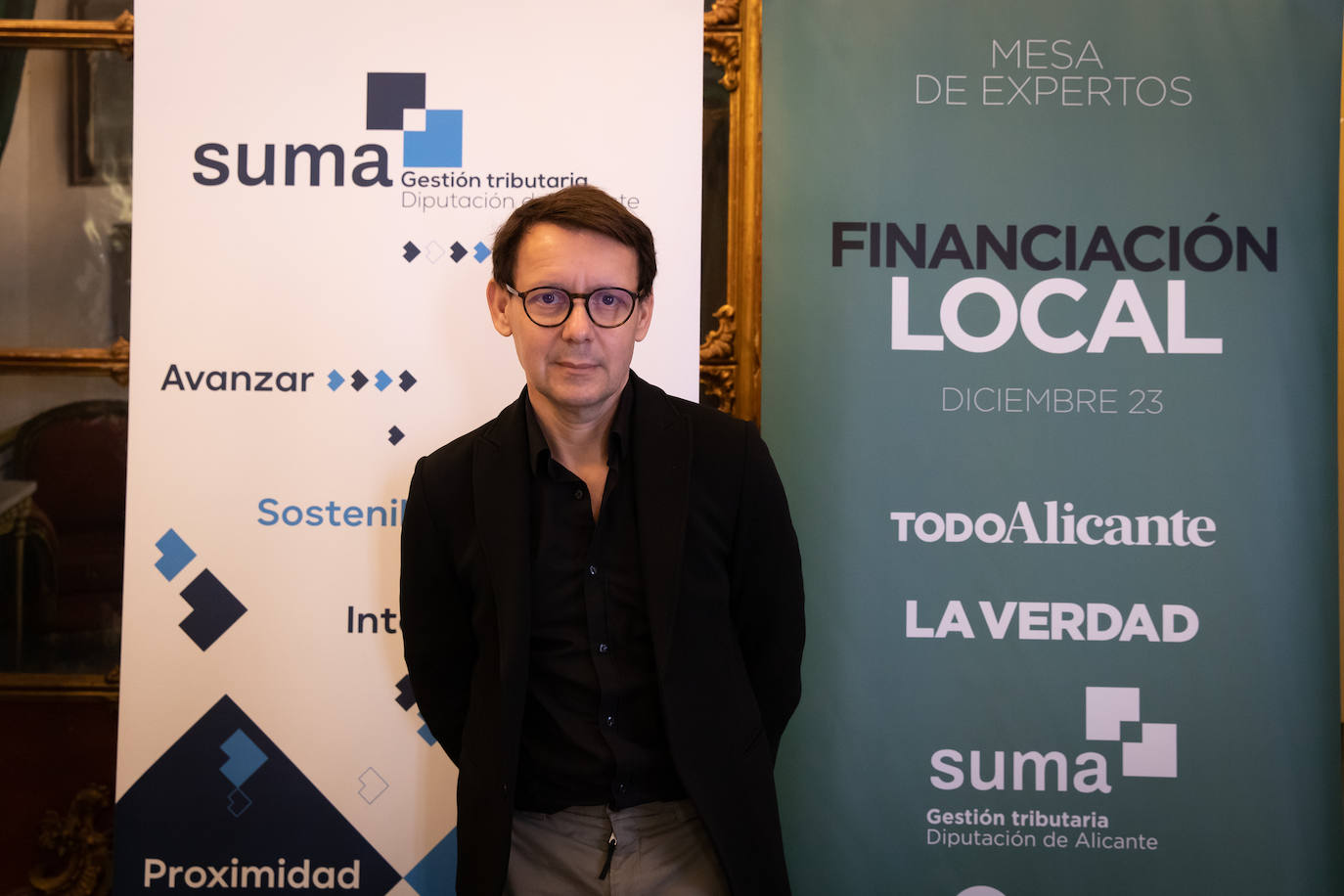 La mesa de expertos sobre financiación local en Orihuela, en imágenes