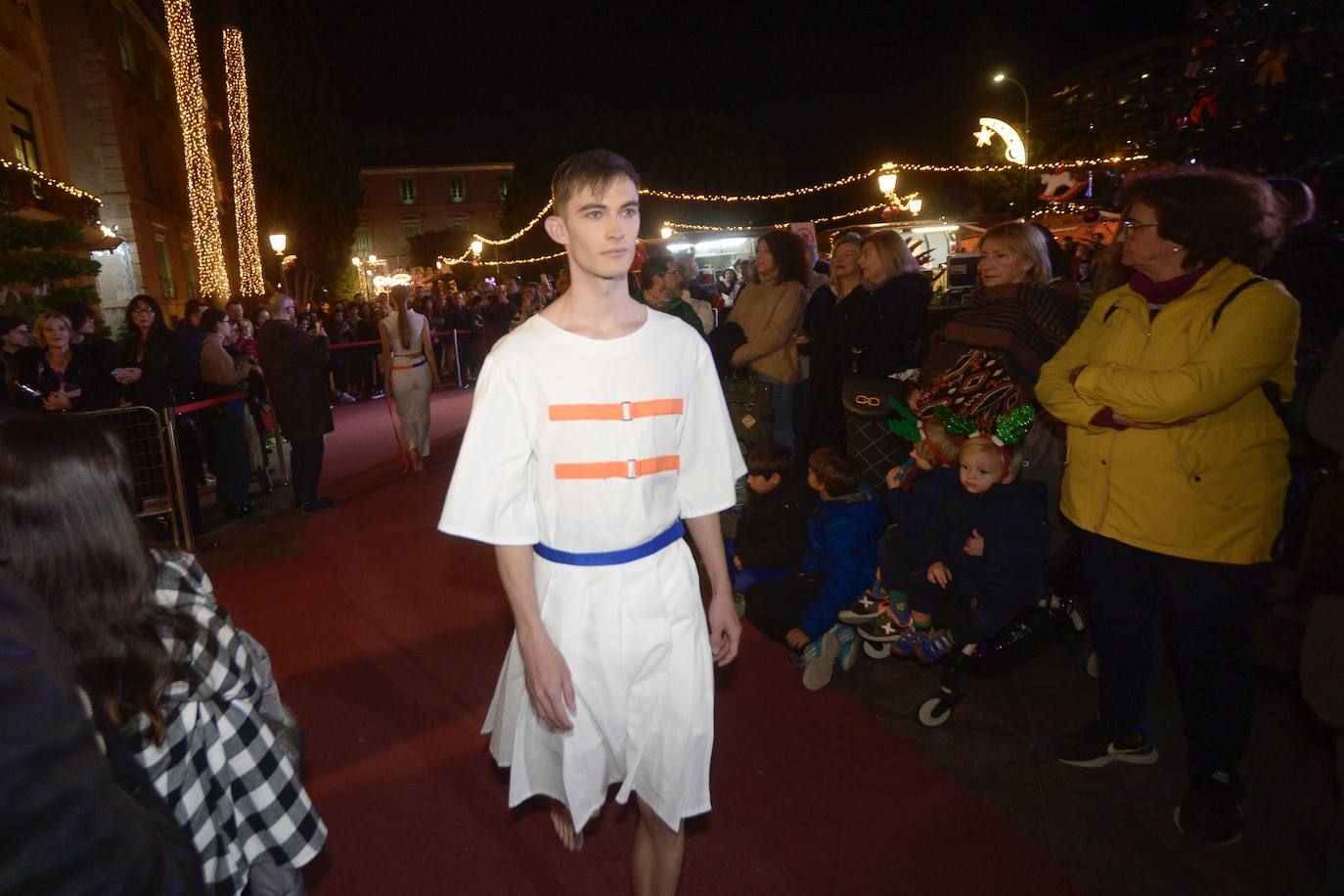 Música y moda en el mercadillo de La Glorieta