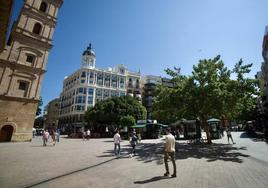 Viandantes en Santo Domingo, en Murcia, en una foto de archivo.