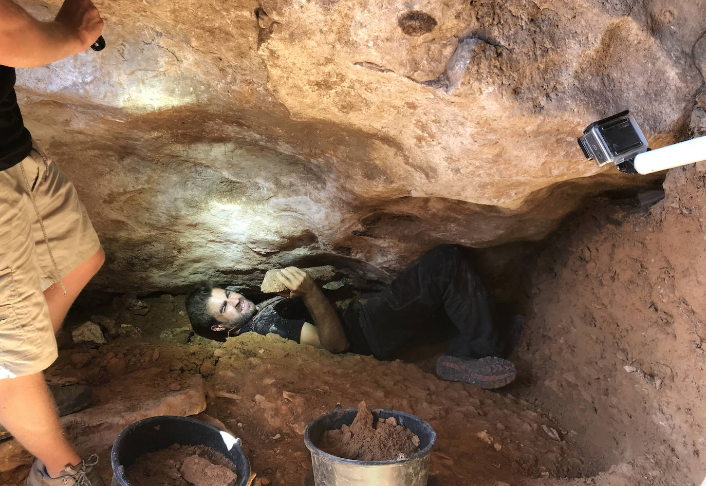 Investigadores de la UMU realizan una hallazgo histórico en la Cueva del Arco en Cieza