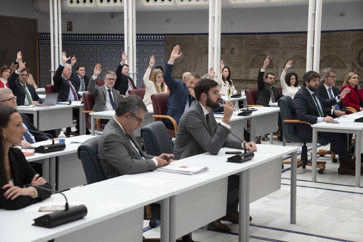 Pleno de la Asamblea Regional del 28 de diciembre de 2023, en imágenes