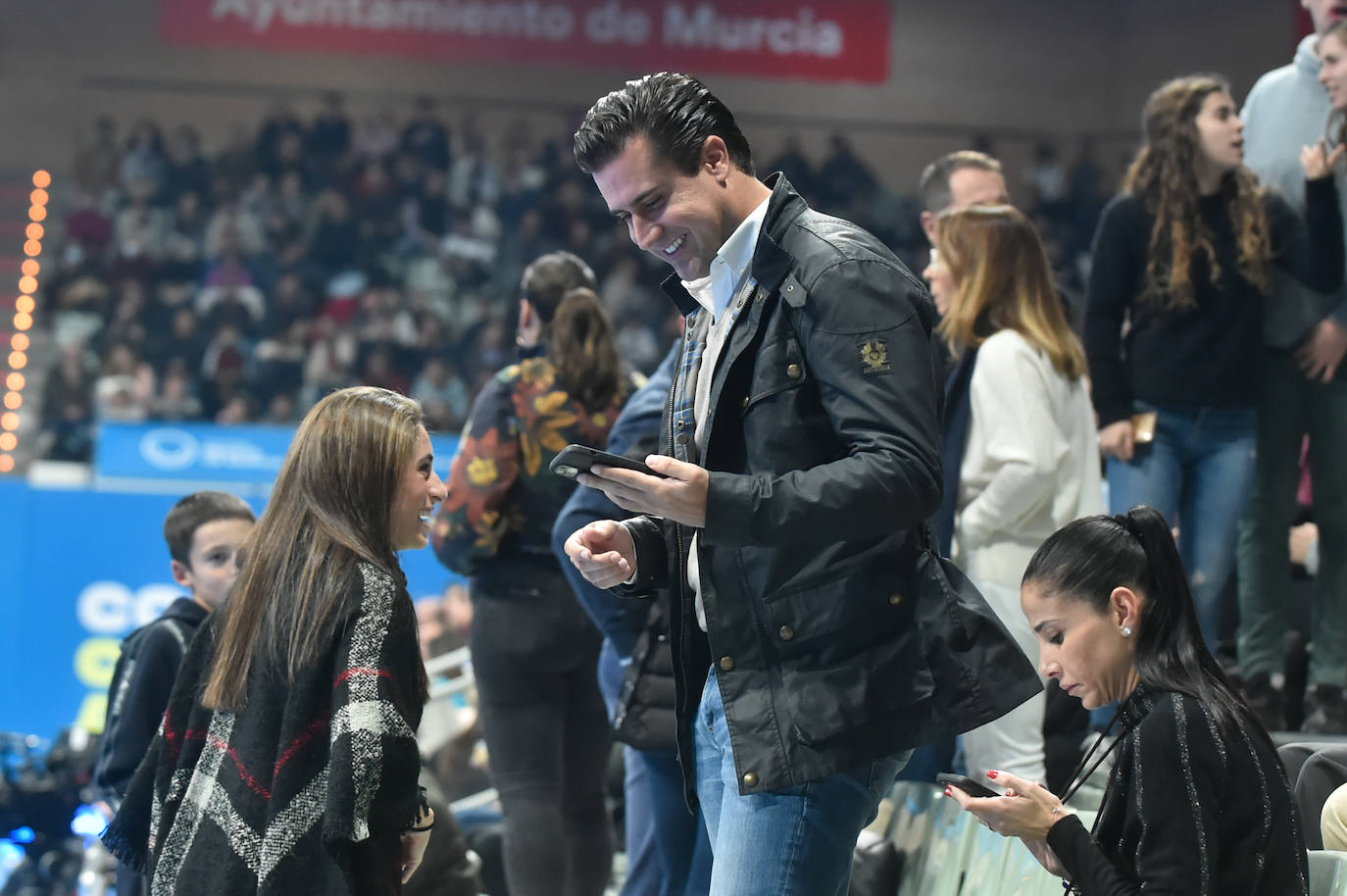 Ambiente de fiesta en la Copa Carlos Alcaraz