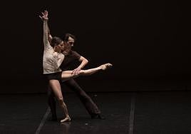 Ion Agirretxe y Cristina Casa, de la Compañía Nacional de Danza