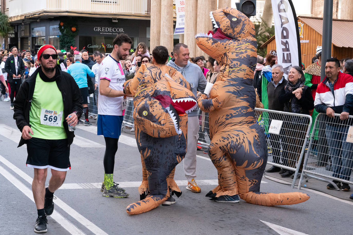 Los disfraces de la San Silvestre de Lorca 2023, en imágenes