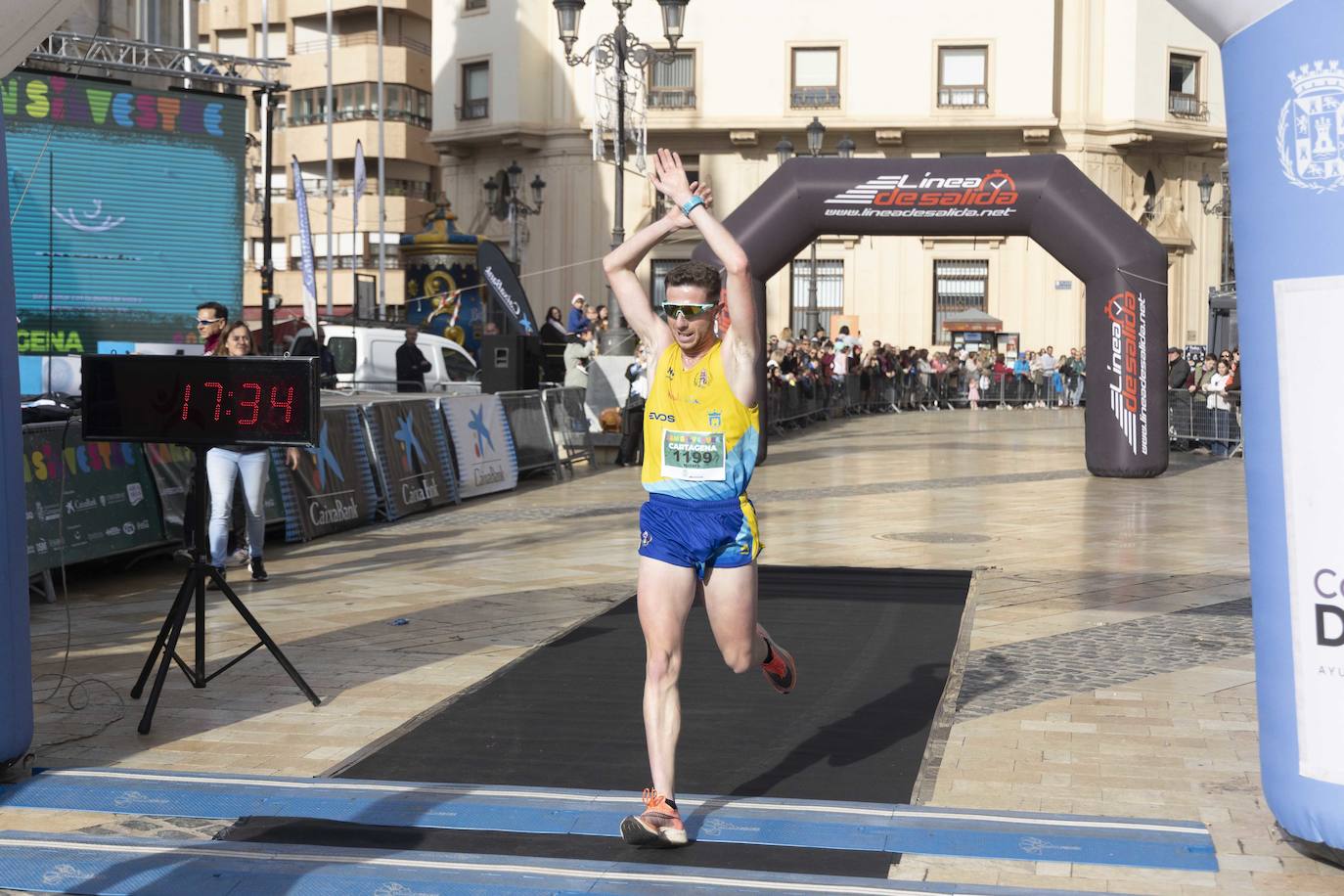 La carrera San Silvestre Cartagena 2023, en imágenes