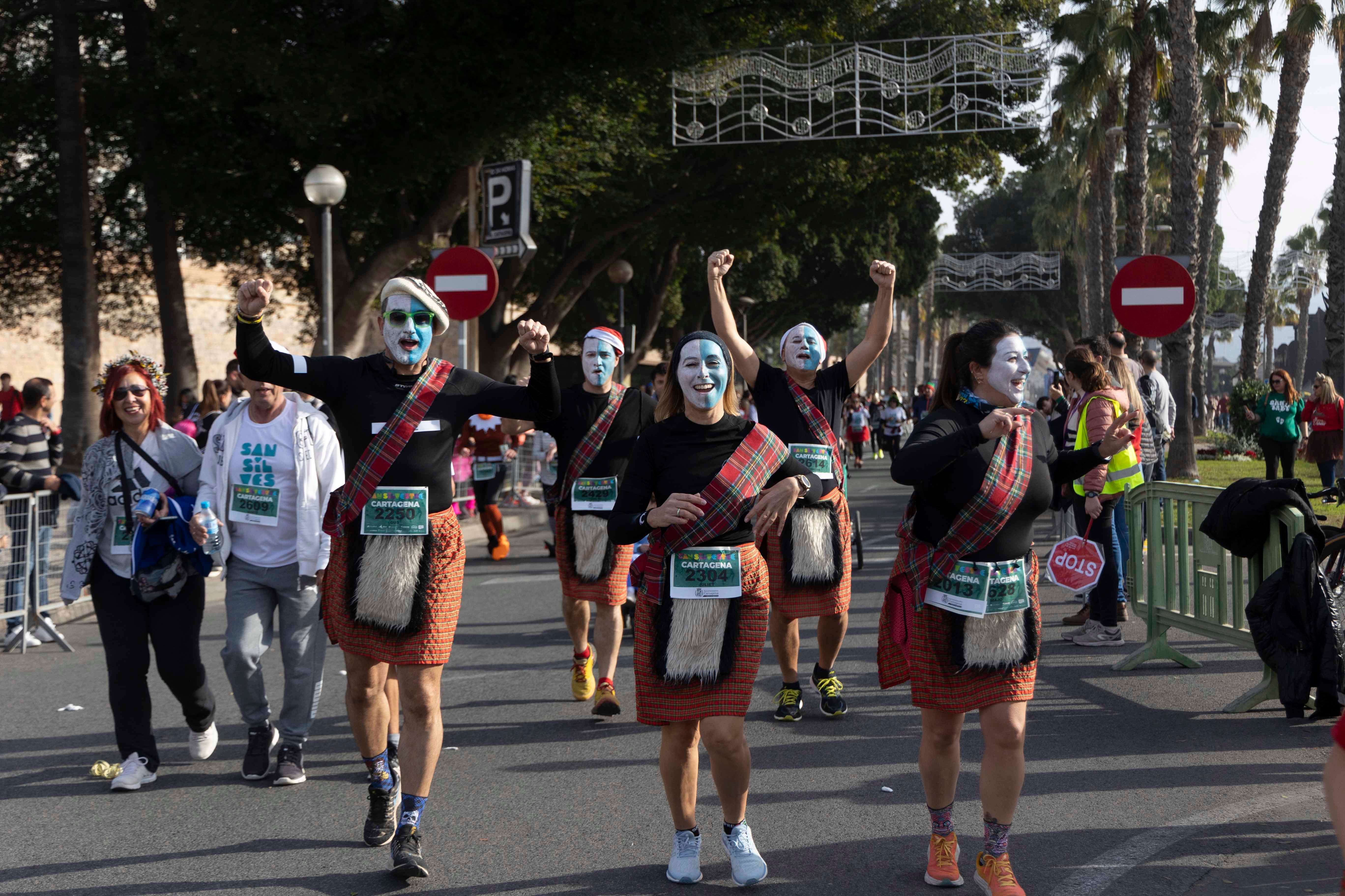 Los disfraces de la San Silvestre de Cartagena 2023, en imágenes