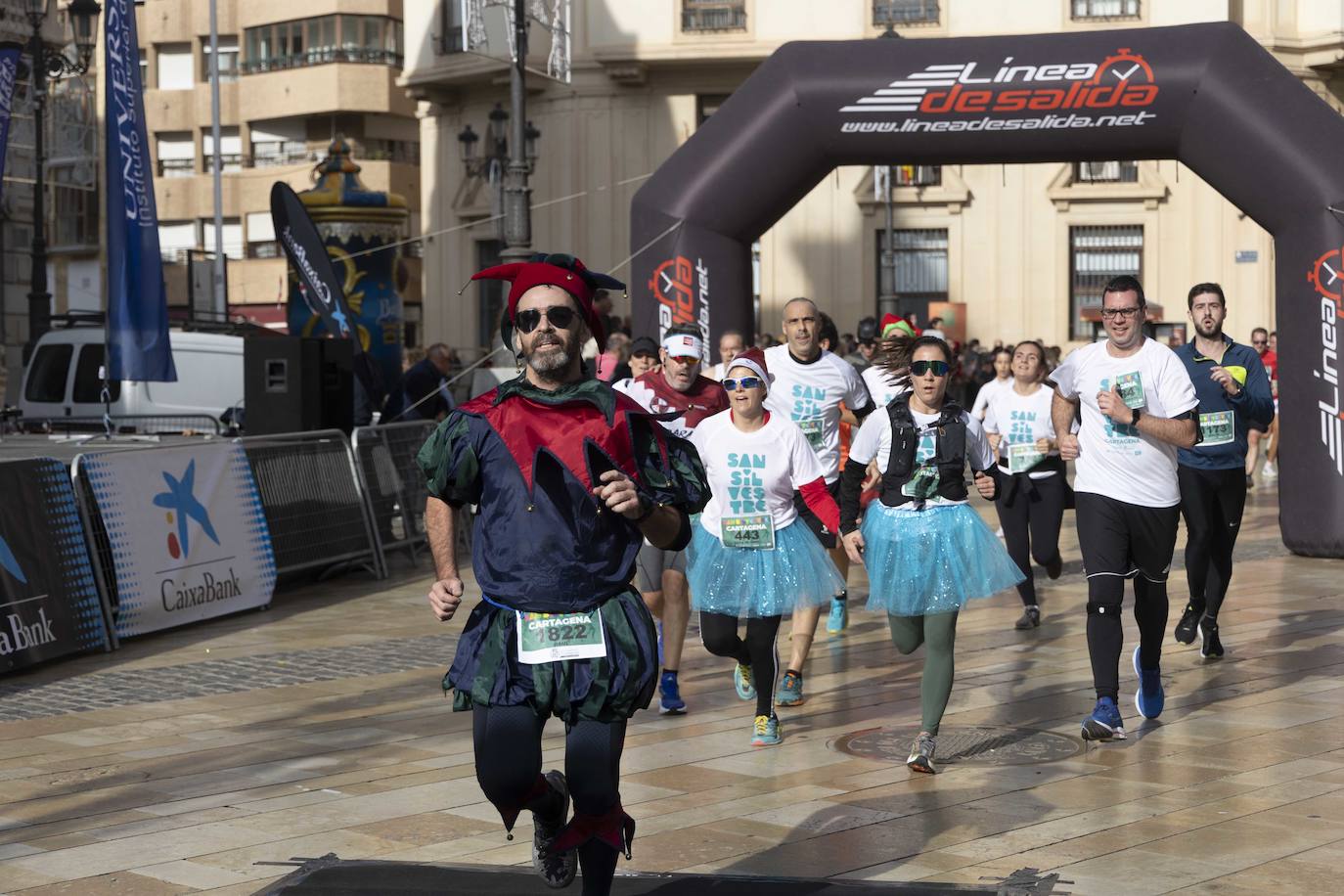 La llegada de la carrera San Silvestre 2023, en imágenes