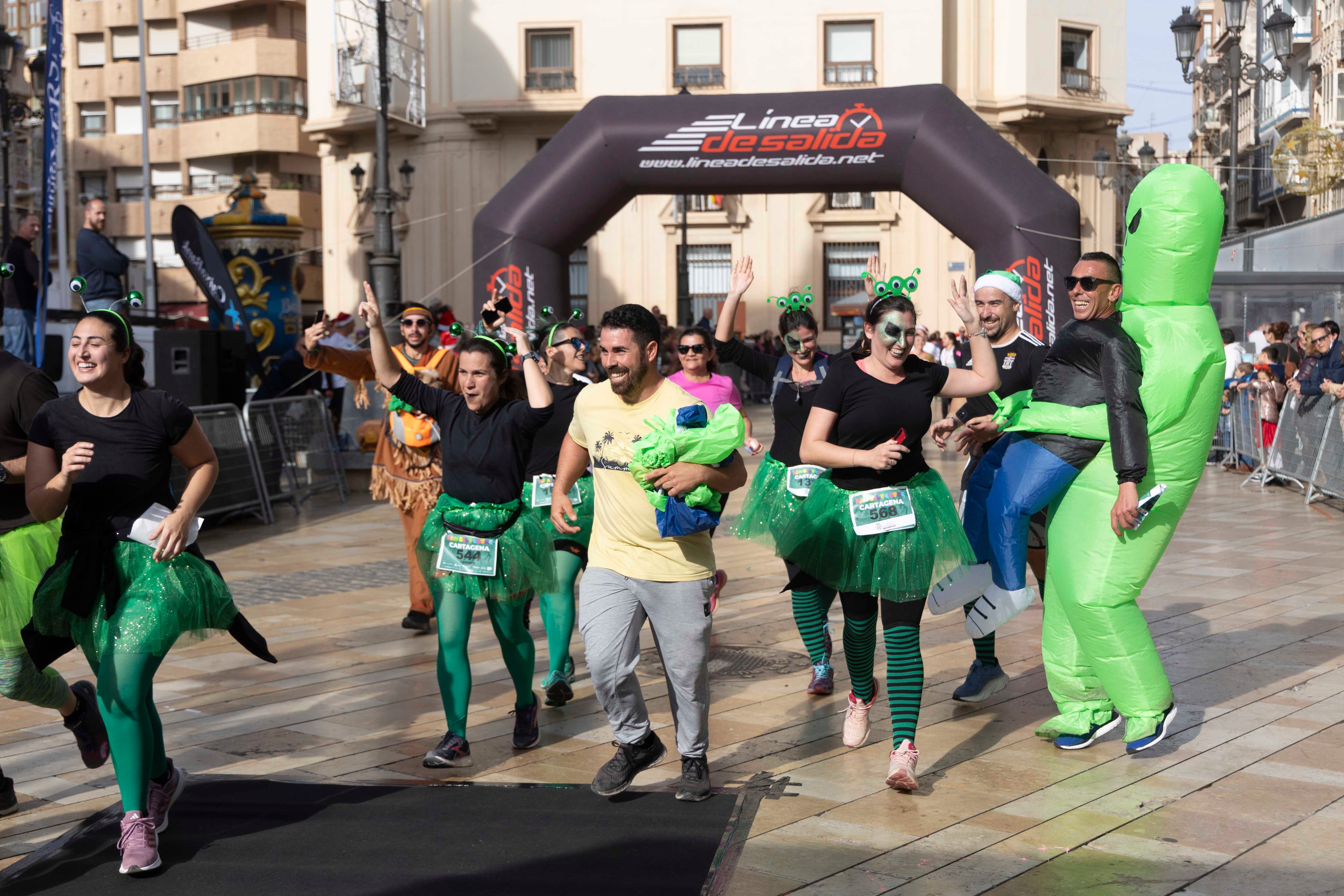 Los disfraces de la San Silvestre de Cartagena 2023, en imágenes