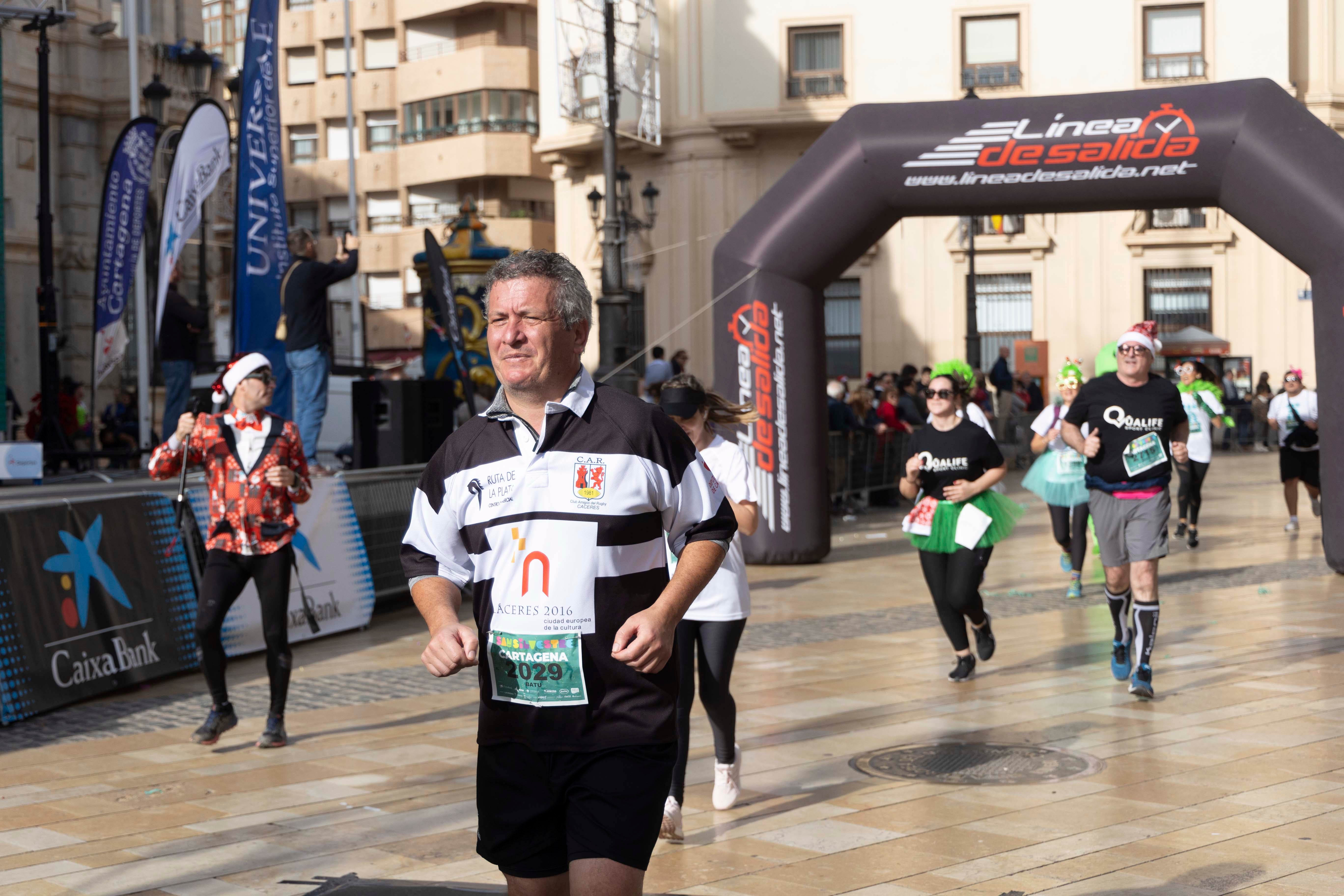 Los disfraces de la San Silvestre de Cartagena 2023, en imágenes