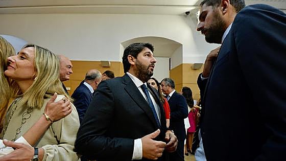 La propuesta de Vox para unir el Consejo de la Transparencia y el Defensor del Pueblo acabará con el primero de los órganos