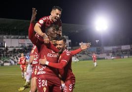 Boris celebra el 0-3 del Real Murcia ante el Toledo en 2022.