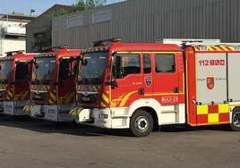 Camiones de bomberos del CEIS.