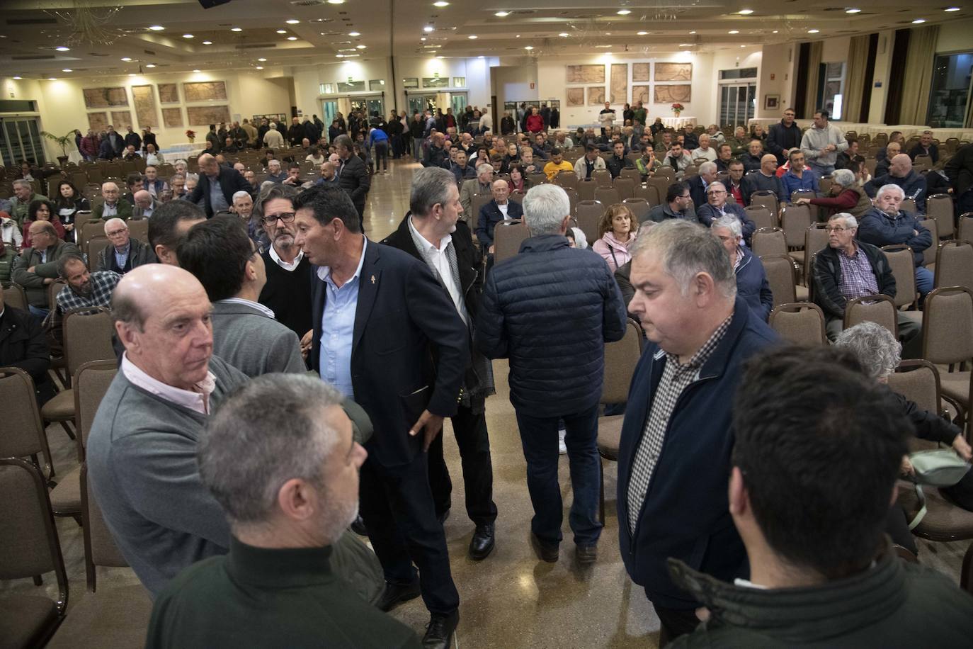 Fotos: Asamblea de agricultores del Campo de Cartagena