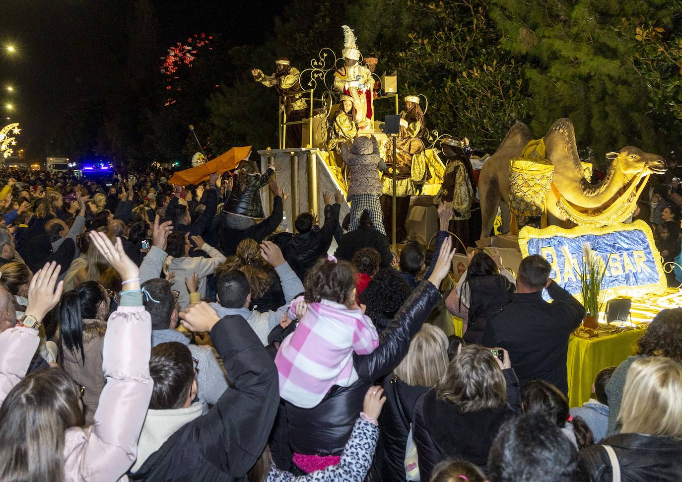 Fotos: Cabalgata de los Reyes Magos en Cartagena 2023