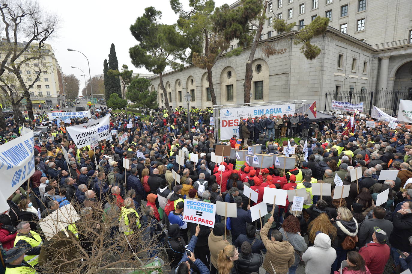 Fotos: La protesta contra el recorte del Trasvase Tajo-Segura, en imágenes