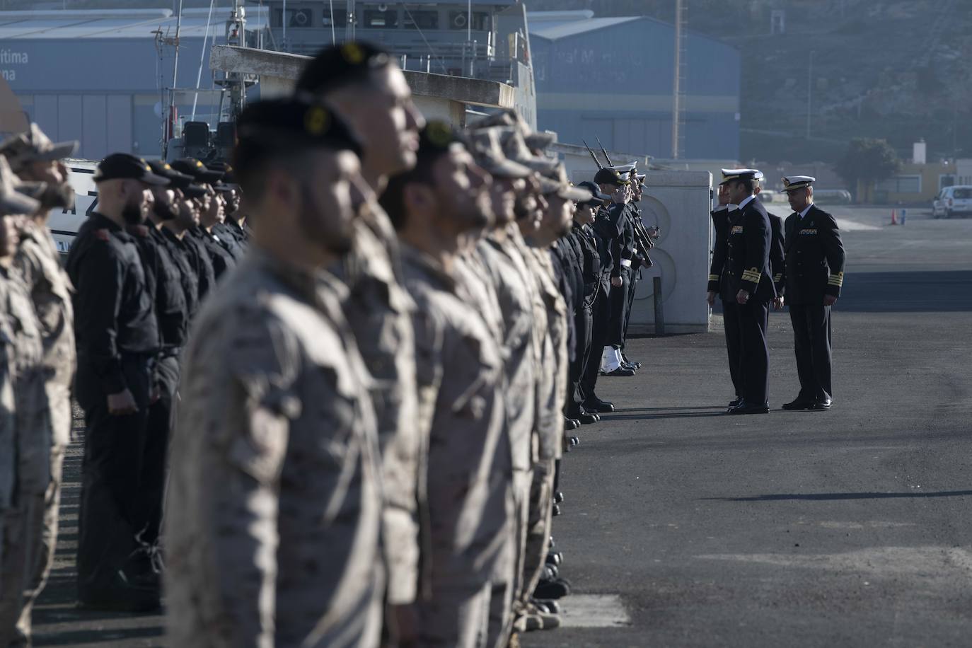 Fotos: La salida del buque Audaz en Cartagena, en imágenes