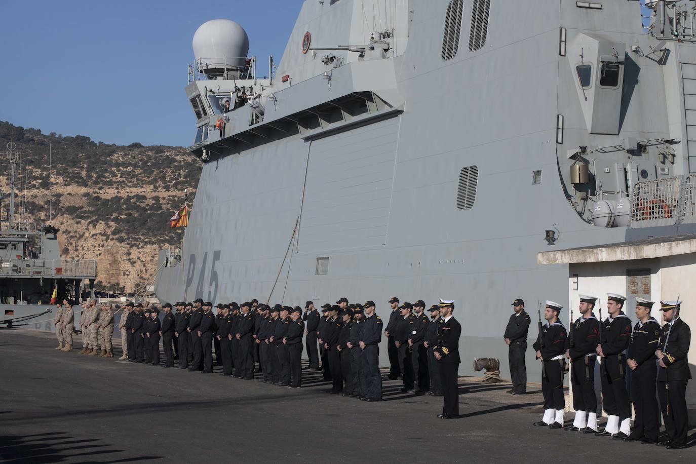 Fotos: La salida del buque Audaz en Cartagena, en imágenes