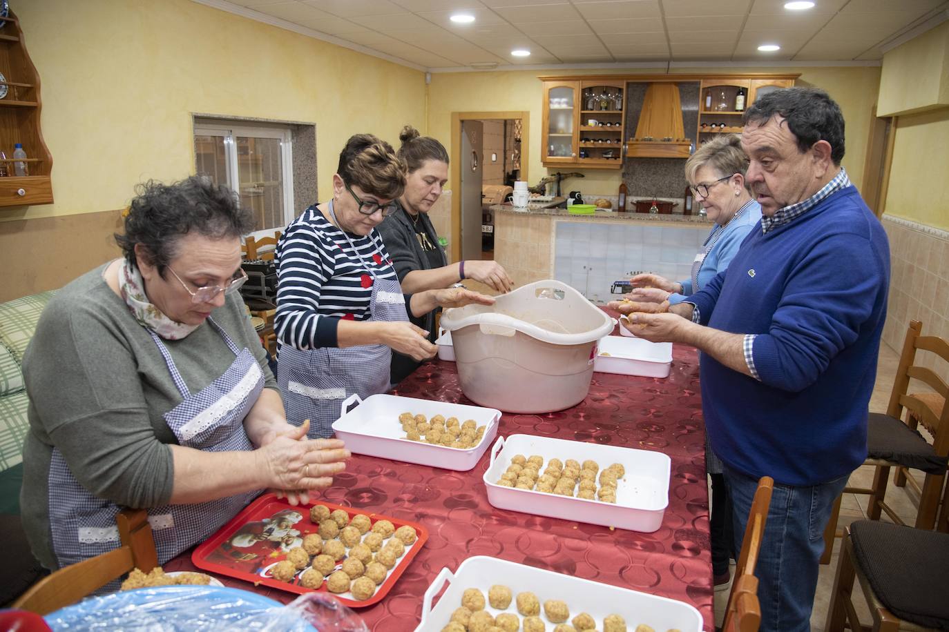 Fotos: Pelotas galileas en Pozo Estrecho