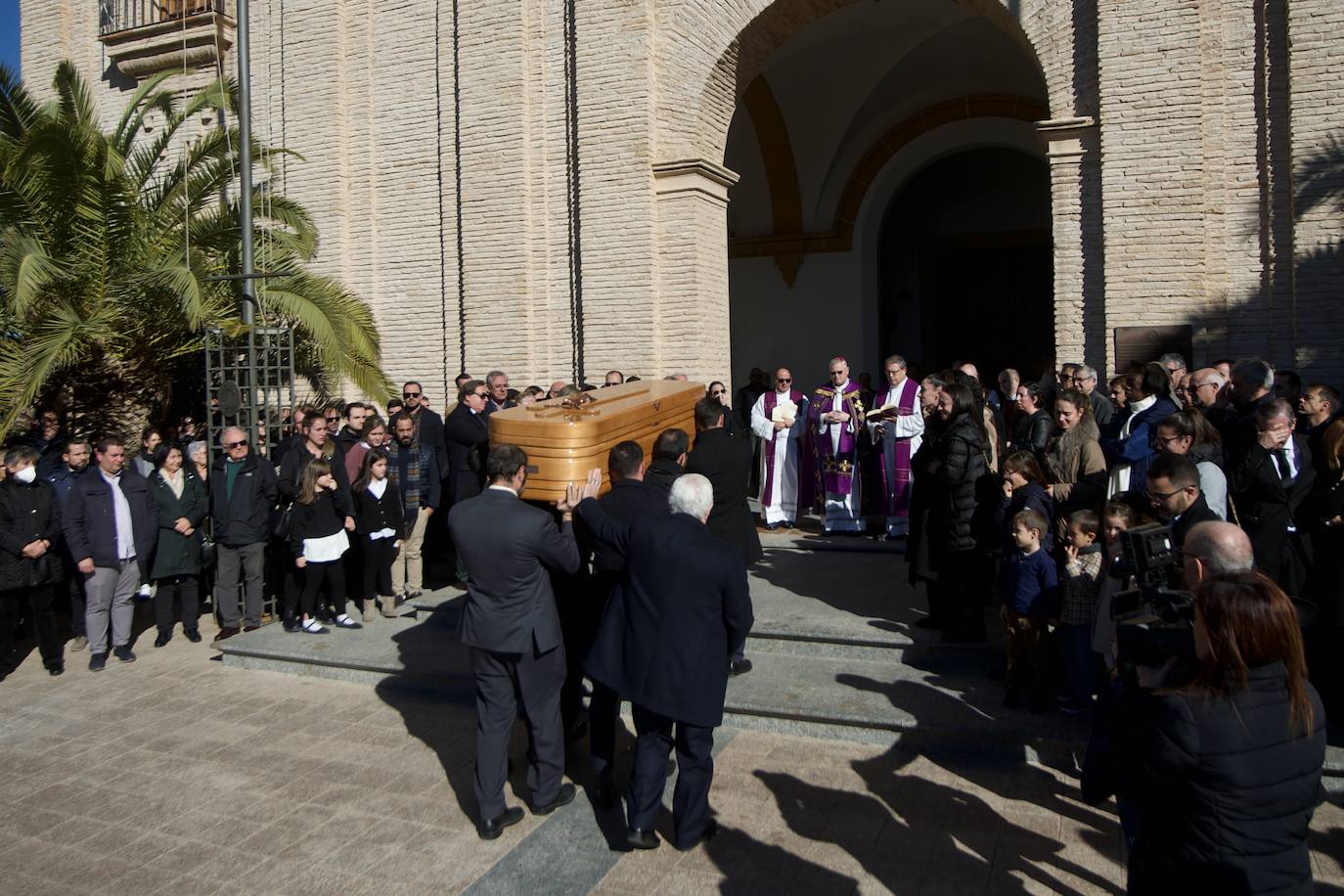 Fotos: El último adiós a José Luis Mendoza, en imágenes
