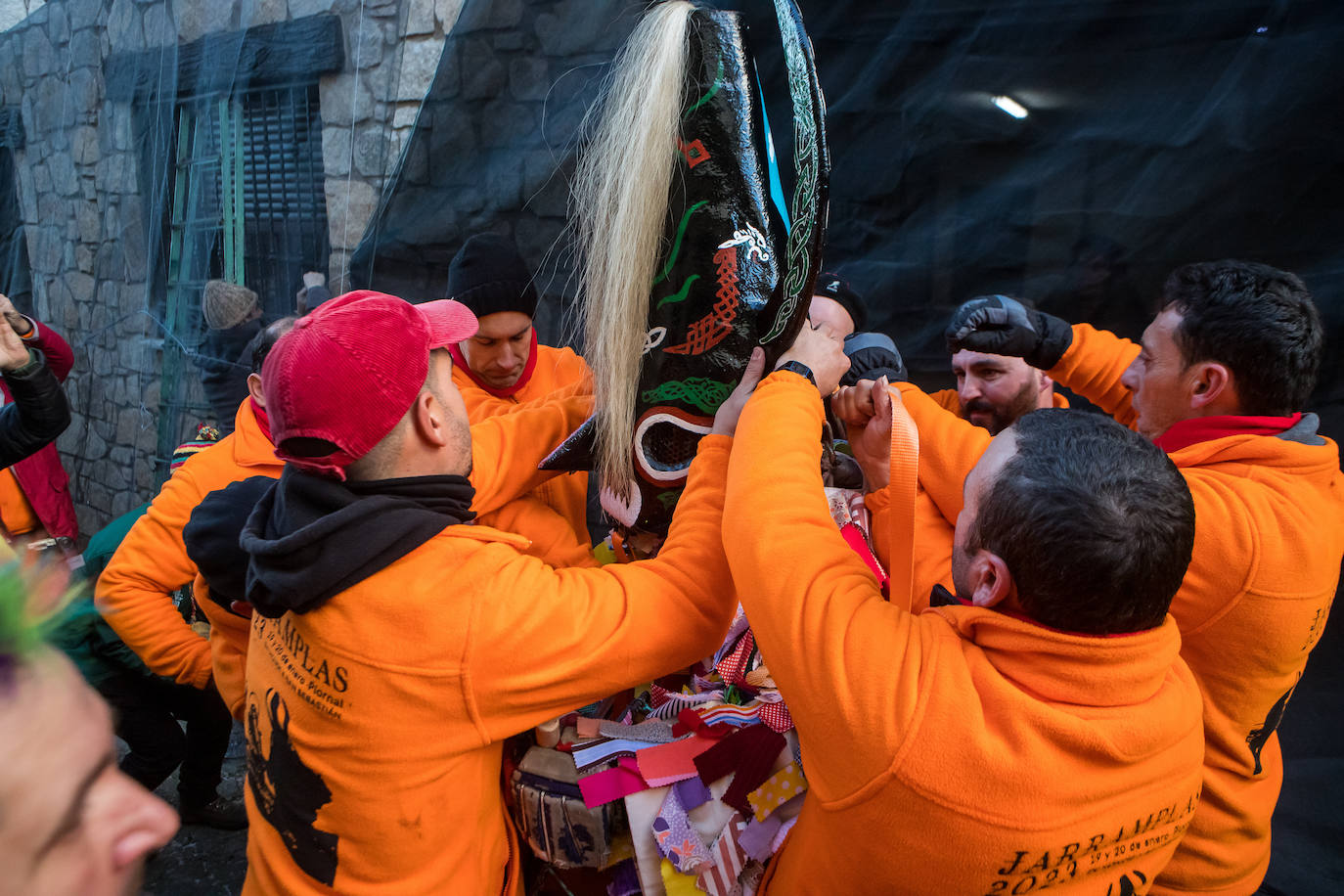 Fotos: 30 toneladas de nabos contra el Jarramplas