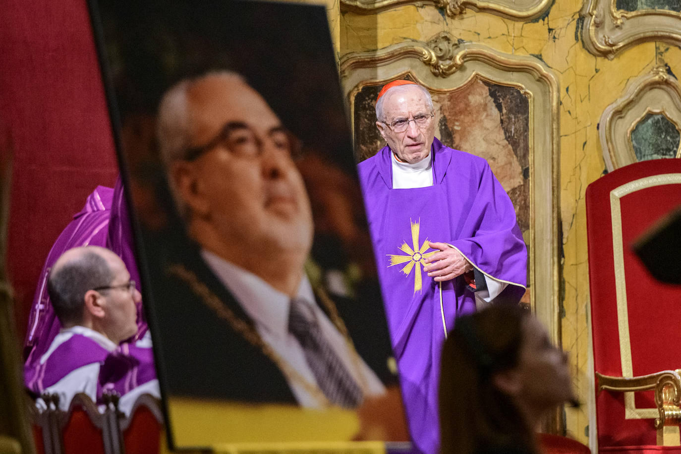 Fotos: Multitudinario adiós a José Luis Mendoza