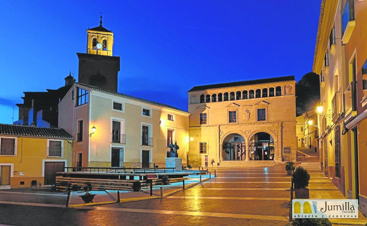 La Plaza de Arriba de Jumilla, uno de los puntos centrales más importantes del casco antiguo . 