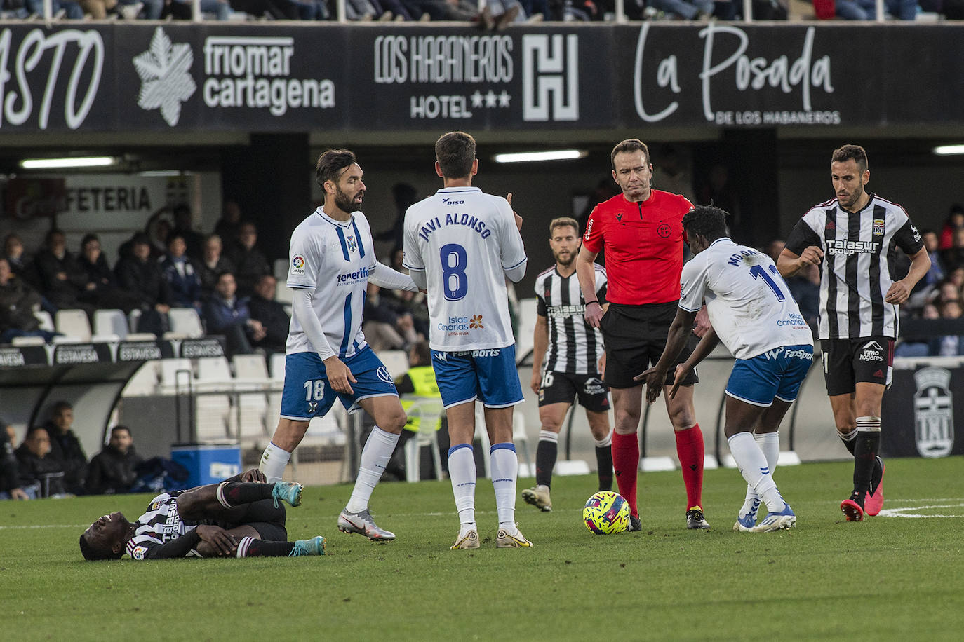 Fotos: El partido del FC Cartagena frente al Tenerife, en imágenes