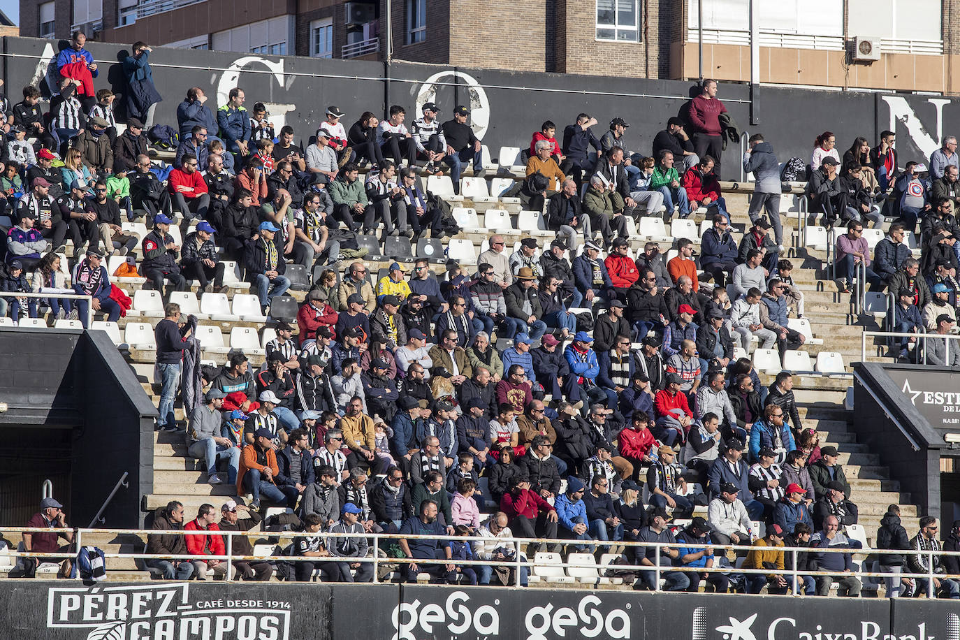 Fotos: Búscate en las gradas del Cartagonova en el partido ante el Tenerife