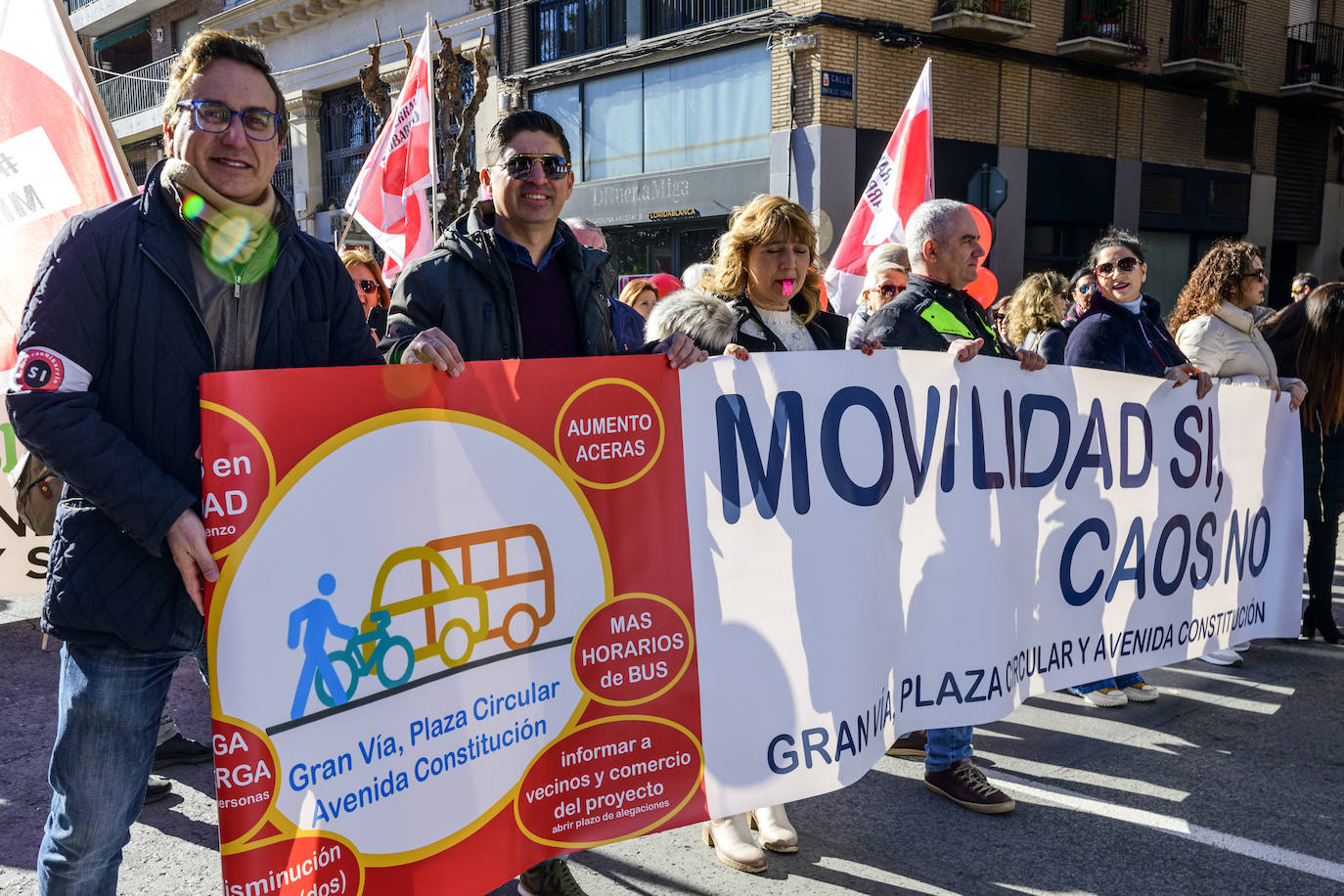 Fotos: La protesta de los vecinos contra el Plan de Movilidad en el centro de Murcia, en imágenes