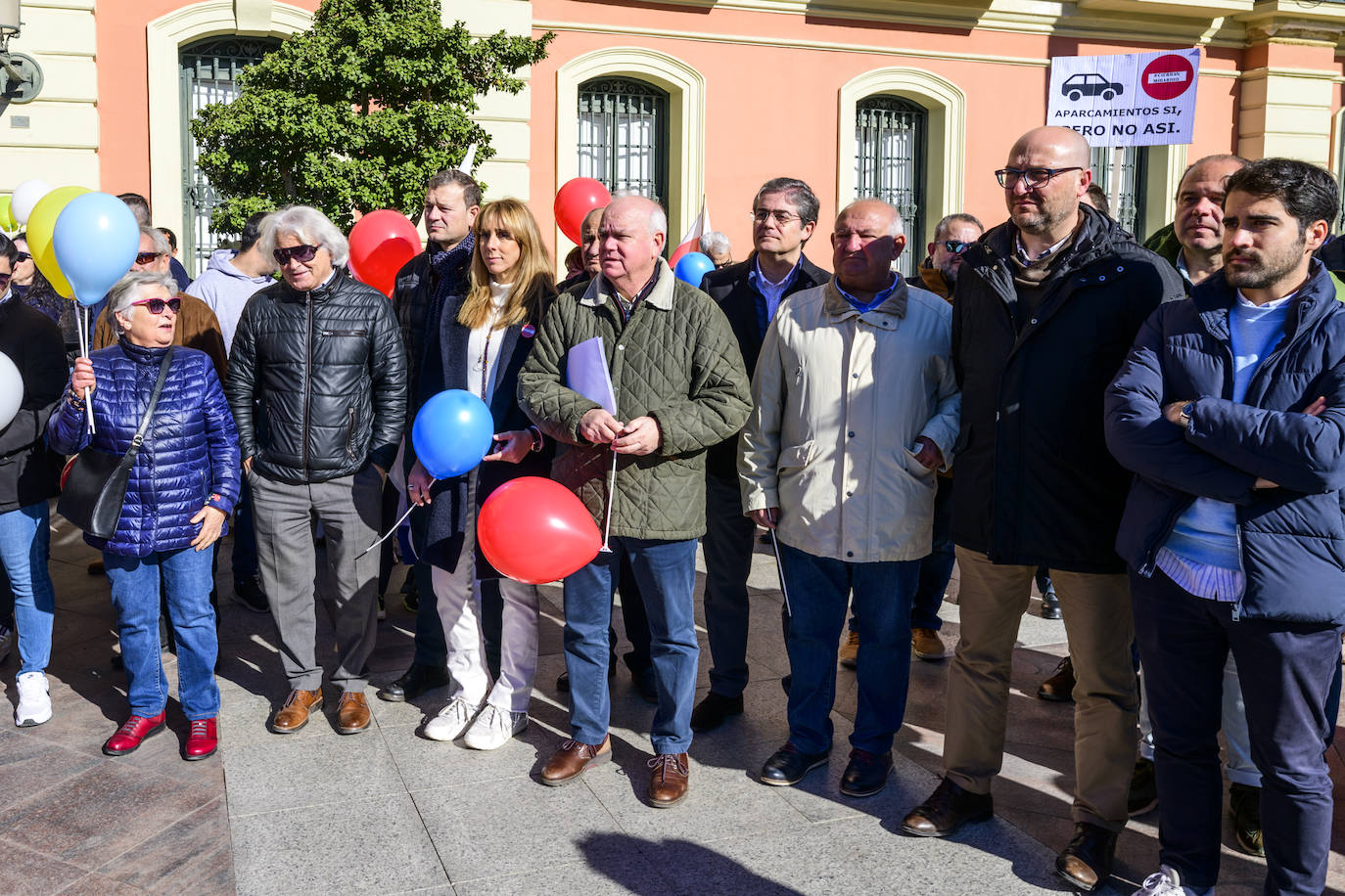 Fotos: La protesta de los vecinos contra el Plan de Movilidad en el centro de Murcia, en imágenes