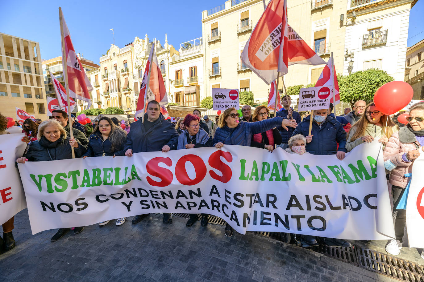 Fotos: La protesta de los vecinos contra el Plan de Movilidad en el centro de Murcia, en imágenes