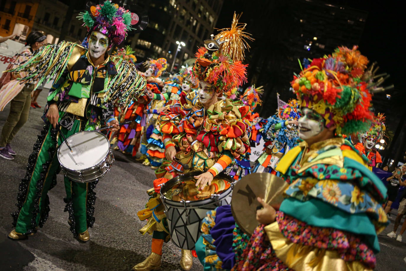 Fotos: Arranca el carnaval más largo del mundo