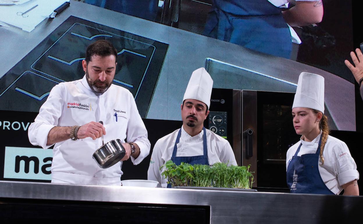 El chef David López, durante su intervención en Madrid Fusión este martes. 