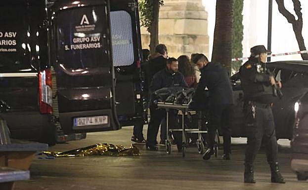 Galería. El ataque contra varias iglesias de Algeciras, en imágenes.