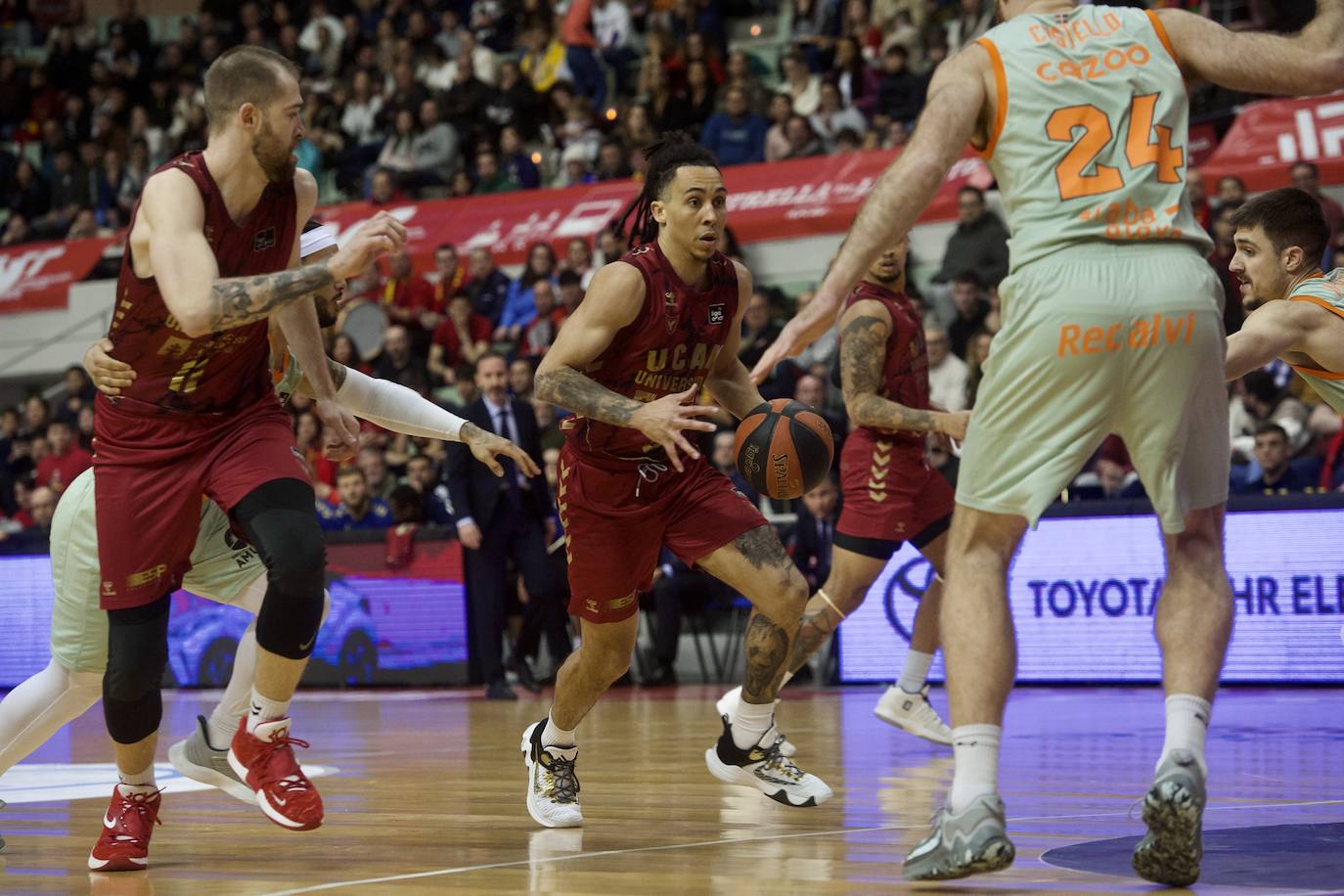 Fotos: La derrota del UCAM Murcia frente al Baskonia, en imágenes