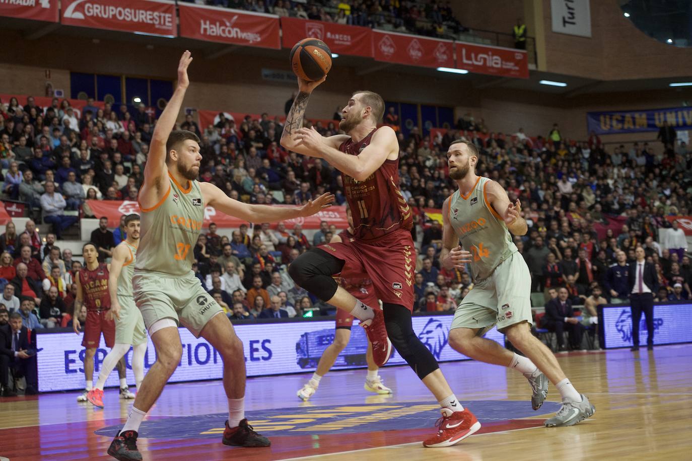 Fotos: La derrota del UCAM Murcia frente al Baskonia, en imágenes