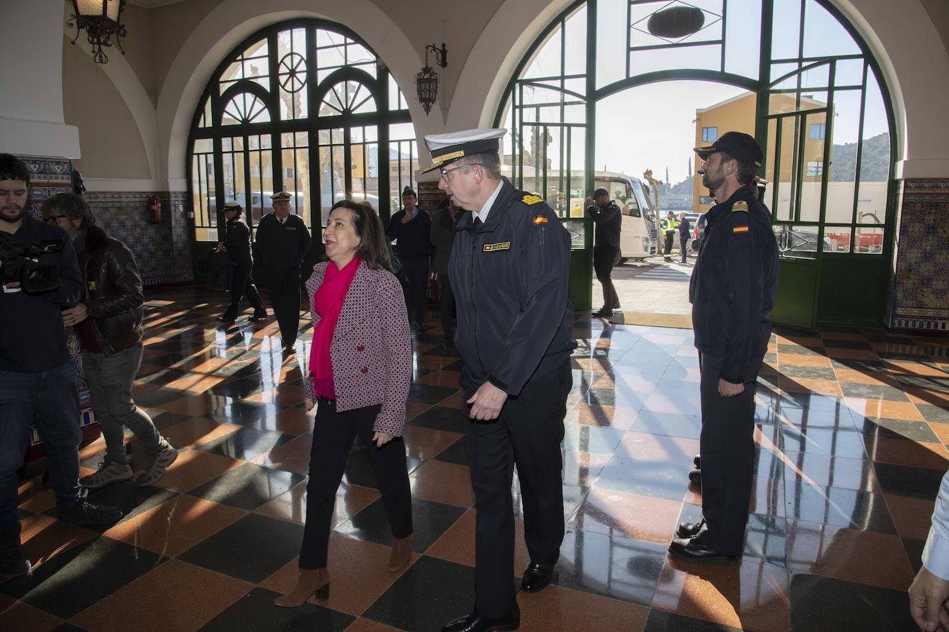 Fotos: La visita de la ministra Margarita Robles a Cartagena, en imágenes