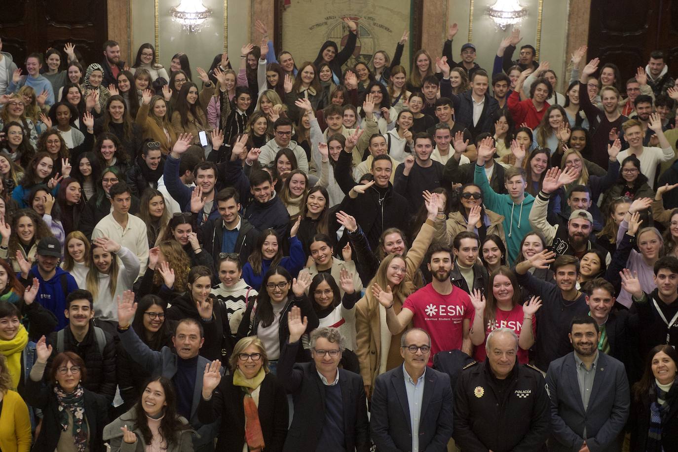 Fotos: Los &#039;erasmus&#039; visitan el Consistorio, en imágenes