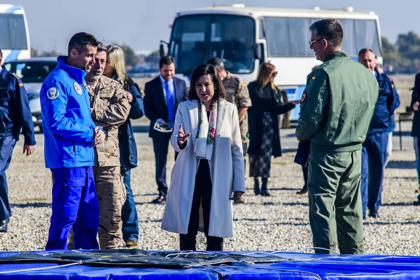 Fotos: La visita de la ministra Robles a la base aérea de Alcantarilla, en imágenes