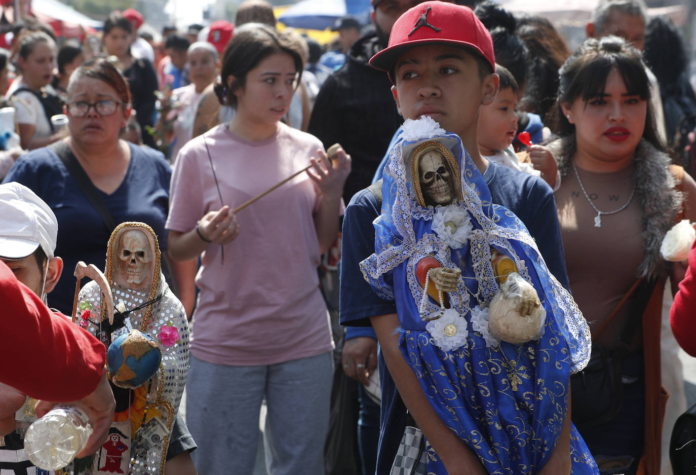 Fotos: Devotos de la Santa Muerte